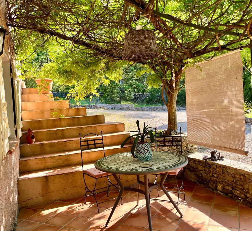 Natur & Jasmin Chambres D'Hotes Naturistes En Provence Lorgues Luaran gambar