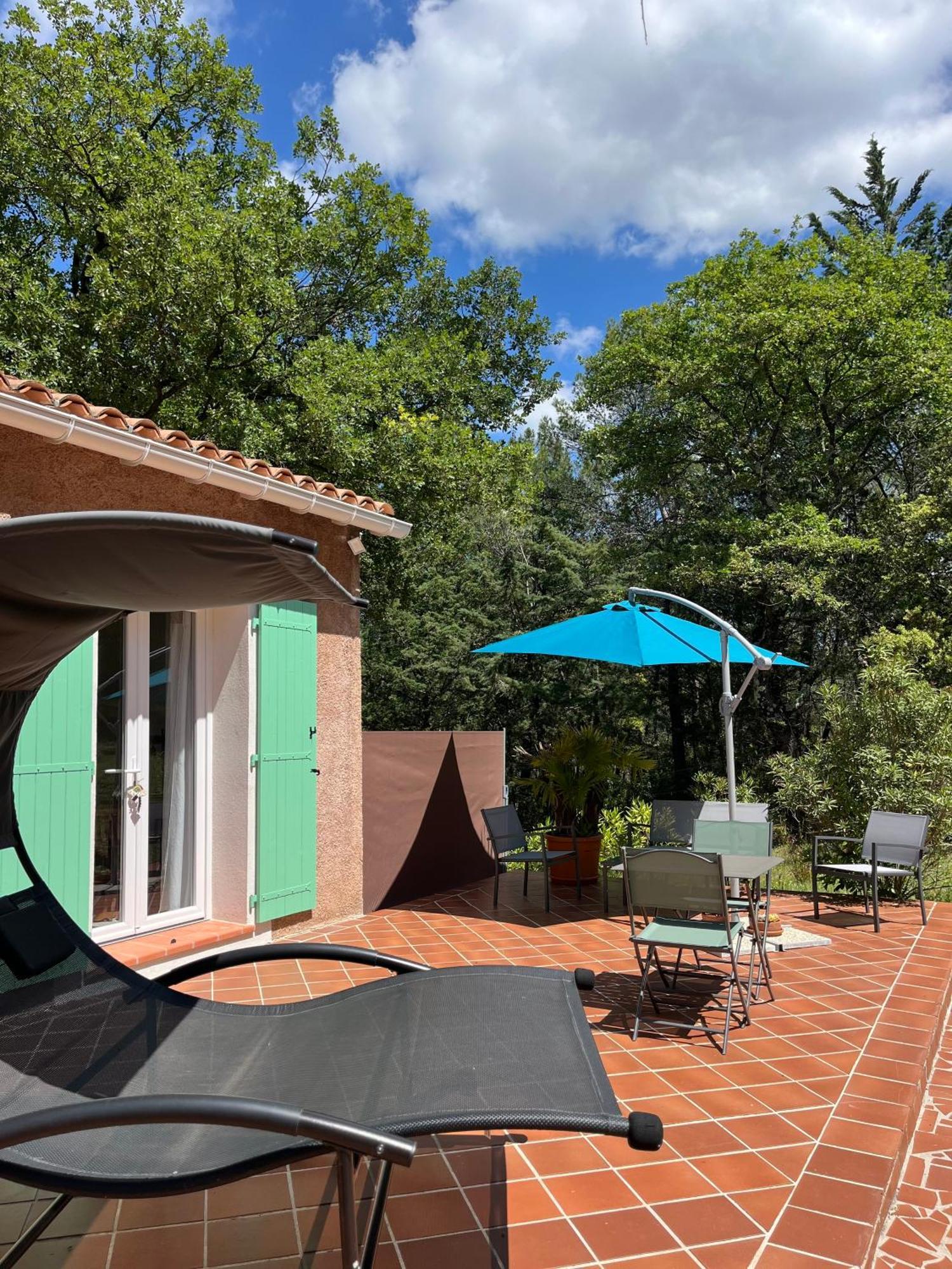 Natur & Jasmin Chambres D'Hotes Naturistes En Provence Lorgues Luaran gambar